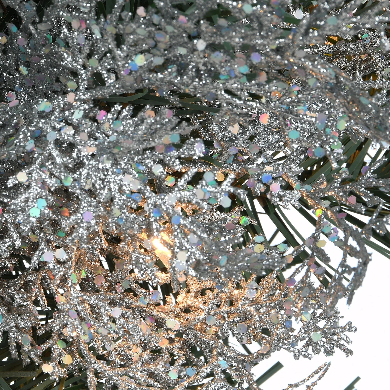 Pre-Lit Artificial Christmas Wreath With Ornaments - 32-Inch, Clear Lights 5 Pre-Lit Artificial Christmas Wreath With Ornaments - 32-Inch, Clear Lights - Image 3