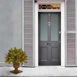 1.5' Pre-lit Potted Frosted Berry Christmas Tree – Clear Lights -Noel Twinkle Shop dnat frb3 18pblo 2 87446.1667571957