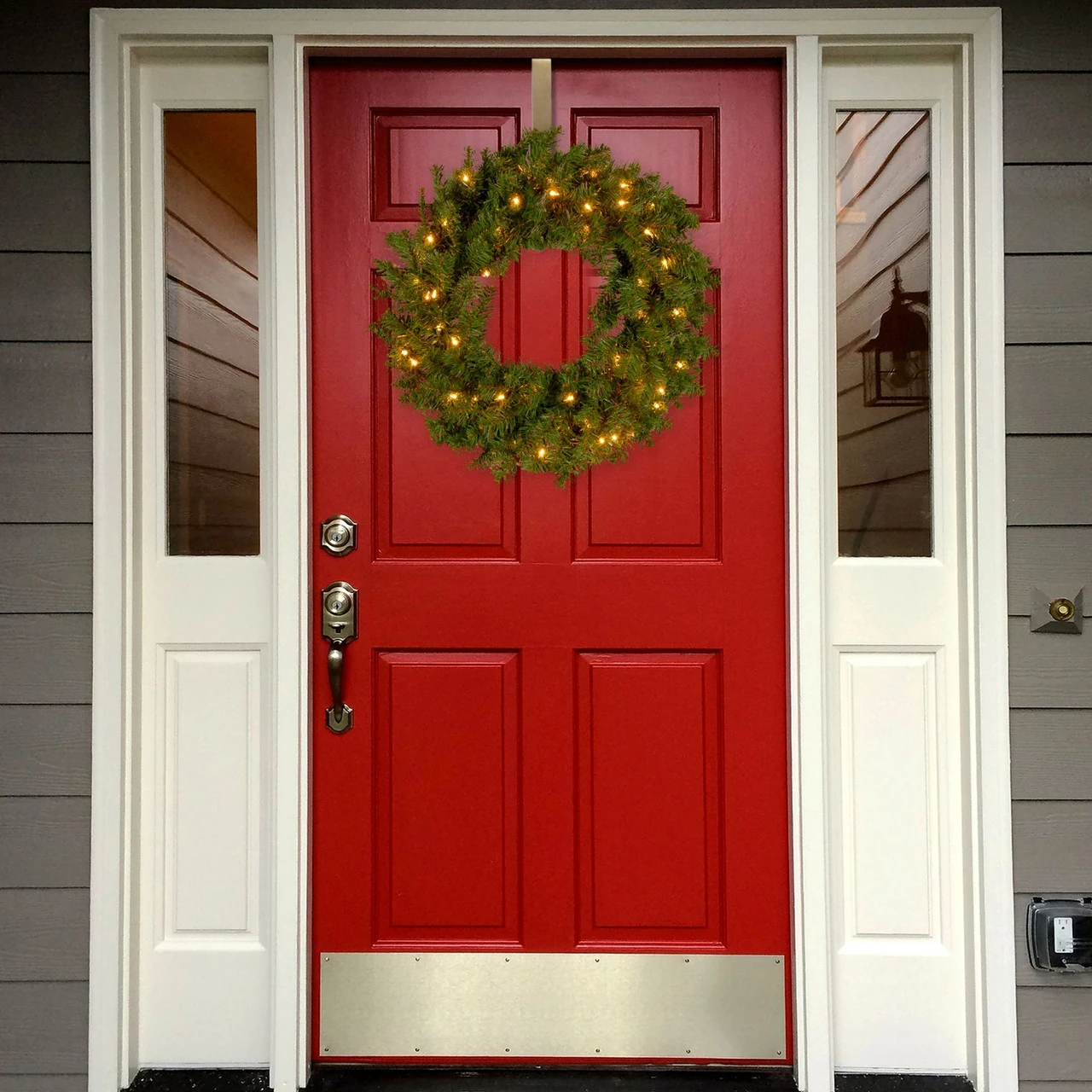 24” Pre-Lit Kincaid Spruce Artificial Christmas Wreath - Clear Lights 5 24” Pre-Lit Kincaid Spruce Artificial Christmas Wreath - Clear Lights - Image 3