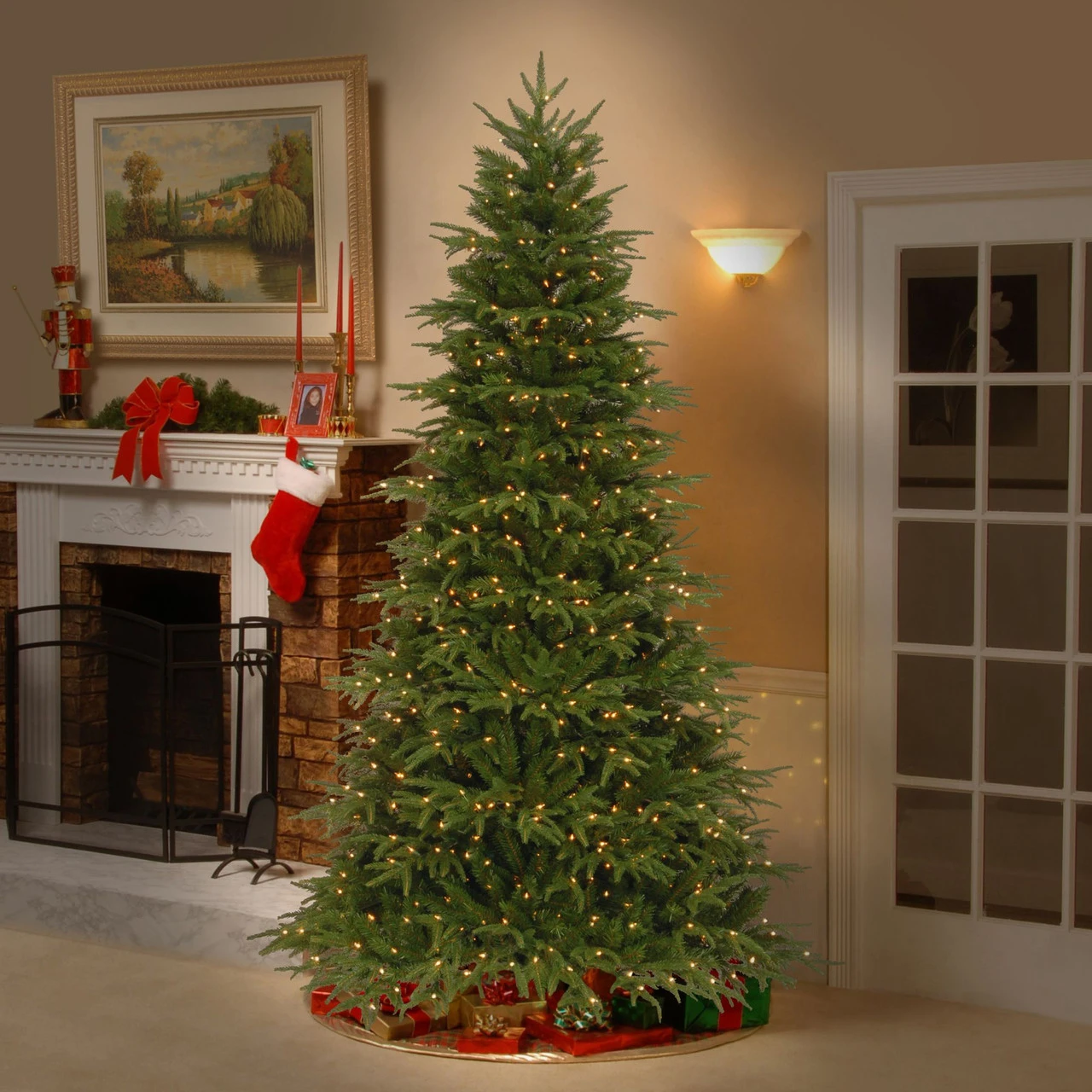 6.5’ Pre-Lit Northern Frasier Fir Artificial Christmas Tree - Clear Lights 4 6.5’ Pre-Lit Northern Frasier Fir Artificial Christmas Tree - Clear Lights - Image 2