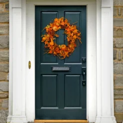 Maple Leaf And Pumpkins Artificial Autumn Wreath - 28-Inch, Unlit -Noel Twinkle Shop dnat rahv lfg31293 2 18798.1667571923