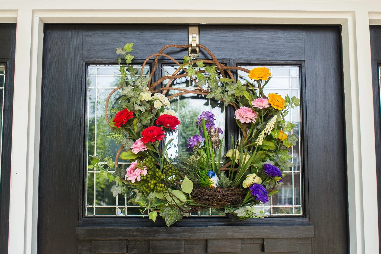 Green Decorative Spring Floral Wreath, 22-Inch 8 Green Decorative Spring Floral Wreath, 22-Inch - Image 6