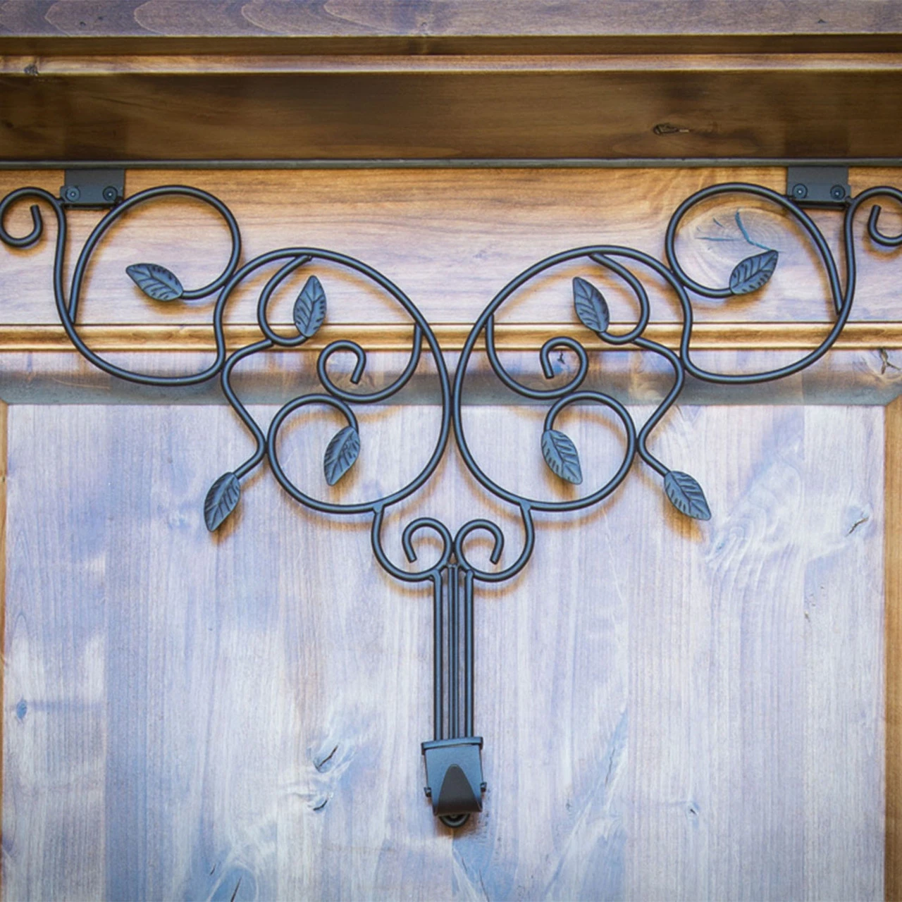 3.5" X 24" Cedar Brown Ivy Adjustable Christmas Wreath Hanger 4 3.5" X 24" Cedar Brown Ivy Adjustable Christmas Wreath Hanger - Image 2