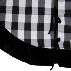 48" Black And White Plaid Round Christmas Tree Skirt 7 48" Black And White Plaid Round Christmas Tree Skirt -Noel Twinkle Shop dyno 2487133 1 63150.1667536102