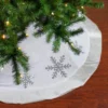 48" White And Silver Embroidered Sequin Snowflakes Tree Skirt 1 48" White And Silver Embroidered Sequin Snowflakes Tree Skirt -Noel Twinkle Shop ksrym68aott2ccfpmovxsamygcaxdaxr 65678.1667569565
