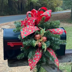 48" Canadian Pine Christmas Teardrop Swag - Unlit 11 48" Canadian Pine Christmas Teardrop Swag - Unlit -Noel Twinkle Shop northlight20v15097 cxpic 97186.1671658079