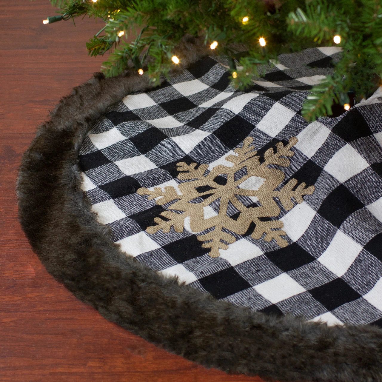 48" Black And White Buffalo Plaid Christmas Tree Skirt With Burlap Snowflake 3 48" Black And White Buffalo Plaid Christmas Tree Skirt With Burlap Snowflake