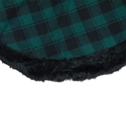 48" Green And Black Plaid Christmas Tree Skirt With Faux Fur 11 48" Green And Black Plaid Christmas Tree Skirt With Faux Fur -Noel Twinkle Shop northlight fo26686 3 01752.1667530456