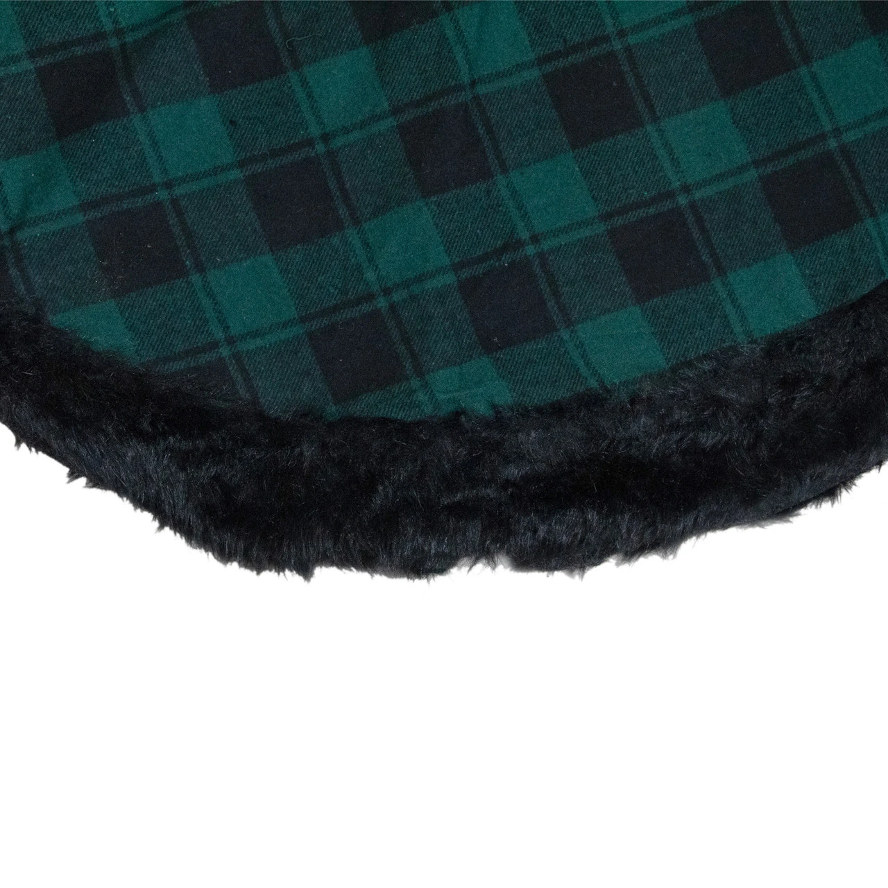 48" Green And Black Plaid Christmas Tree Skirt With Faux Fur 7 48" Green And Black Plaid Christmas Tree Skirt With Faux Fur - Image 5