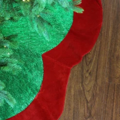60" Metallic Green And Red Trim Scalloped Edge Christmas Tree Skirt 7 60" Metallic Green And Red Trim Scalloped Edge Christmas Tree Skirt -Noel Twinkle Shop northlight l00052 3 66041.1667533587
