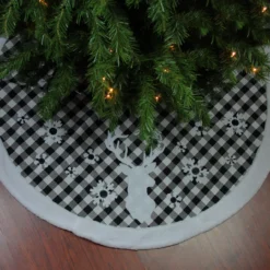 48" Black And White Plaid Reindeer Christmas Tree Skirt