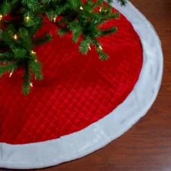 72" Red And White Quilted Christmas Tree Skirt With Faux Fur Trim
