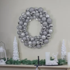 Silver Splendor 3-Finish Shatterproof Ball Christmas Wreath24" - Unlit -Noel Twinkle Shop northlight sm91057 5 55025.1667490827
