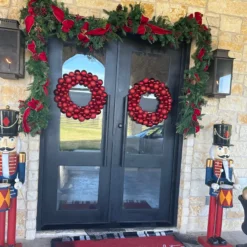 Red Hot 3-Finish Shatterproof Ball Christmas Wreath, 24-Inch -Noel Twinkle Shop northlight sm91058 cxpic 60054.1671658068