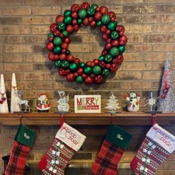 Red And Green 3-Finish Shatterproof Ball Christmas Wreath - 24-Inch, Unlit -Noel Twinkle Shop northlight sm91063 cxpic 64074.1675793209