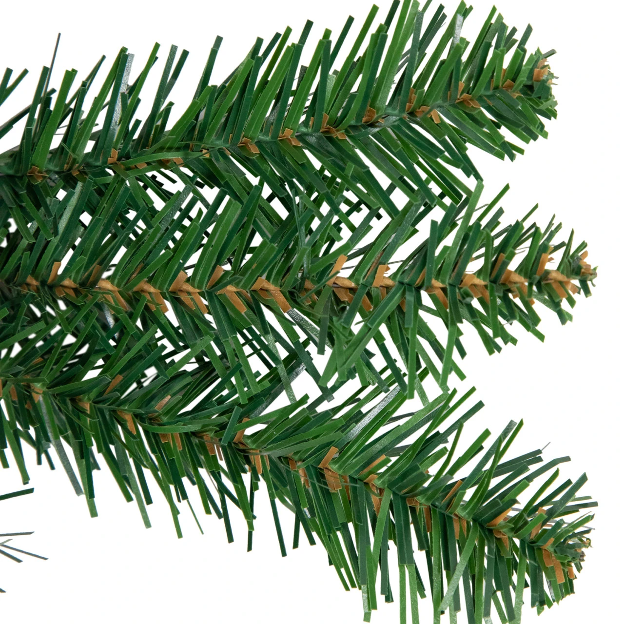 Winona Fir Artificial Christmas Wreath, 36-Inch, Unlit 5 Winona Fir Artificial Christmas Wreath, 36-Inch, Unlit - Image 3
