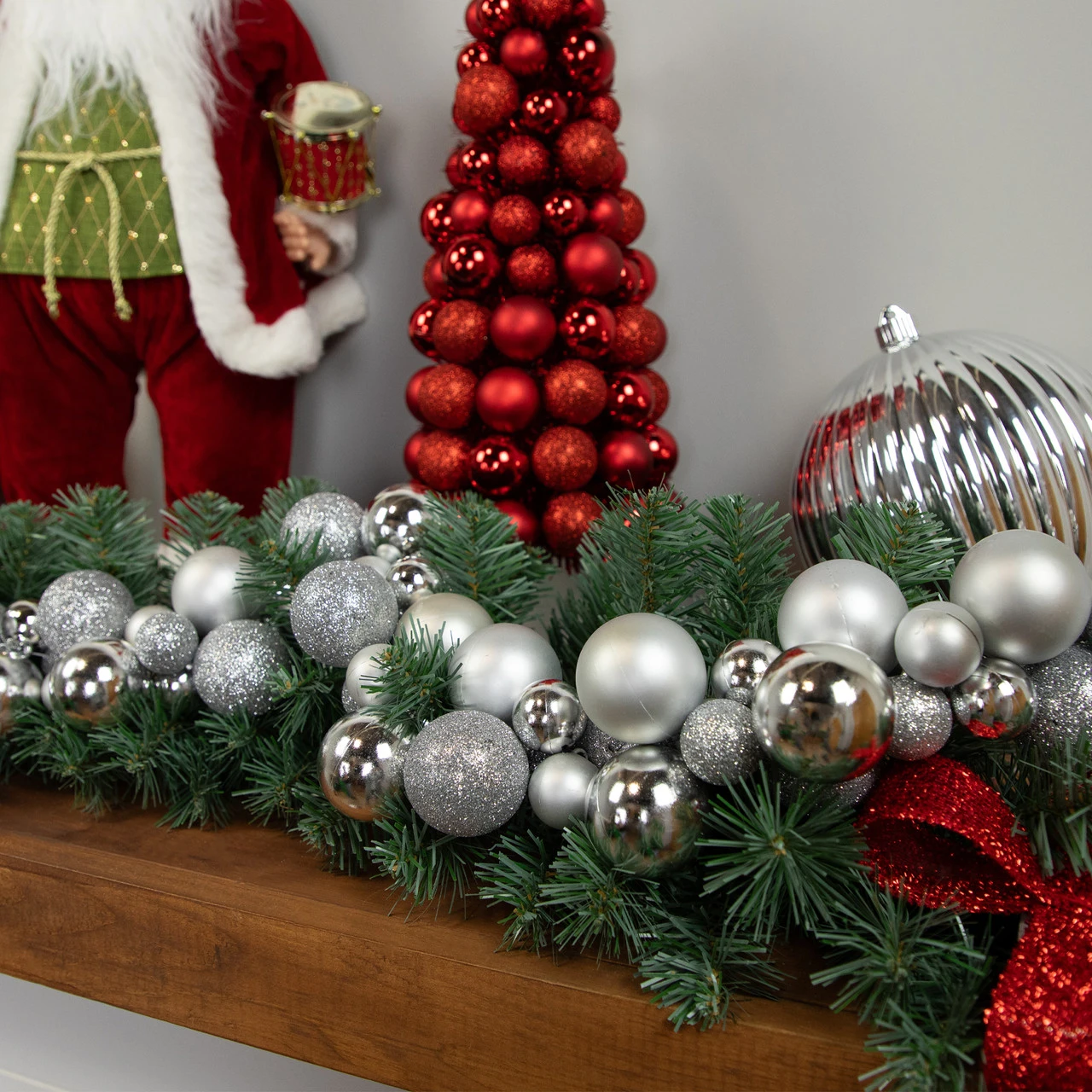 6' Silver Shatterproof Ball 3-Finish Christmas Garland 5 6' Silver Shatterproof Ball 3-Finish Christmas Garland - Image 3
