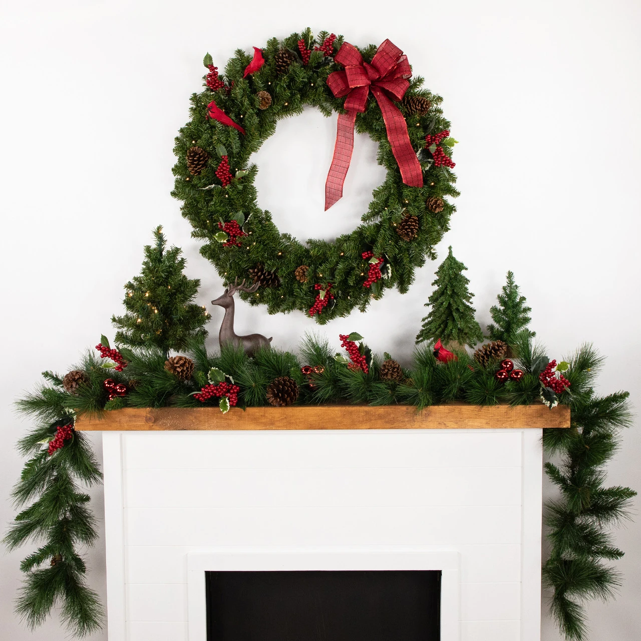 Pre-Lit Canadian Pine Artificial Christmas Double Wreath, 36-Inch, Clear LED Lights 4 Pre-Lit Canadian Pine Artificial Christmas Double Wreath, 36-Inch, Clear LED Lights - Image 2