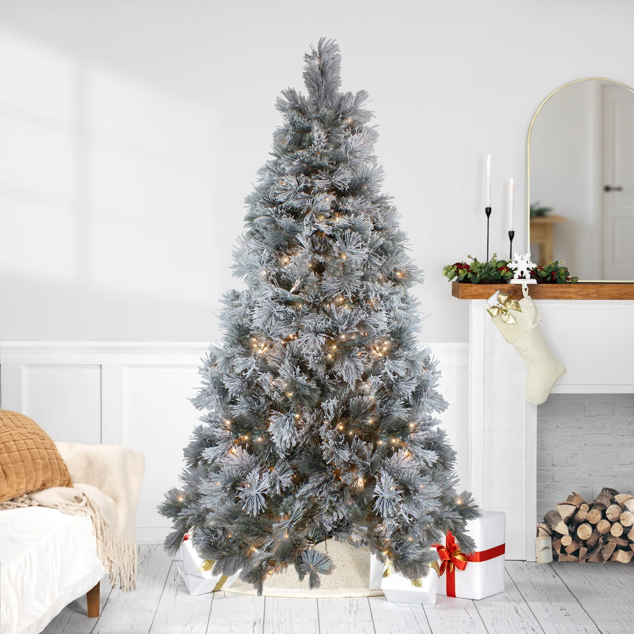 7.5' Pre-Lit Full Black Spruce Artificial Christmas Tree - Clear LED Lights 3 7.5' Pre-Lit Full Black Spruce Artificial Christmas Tree - Clear LED Lights