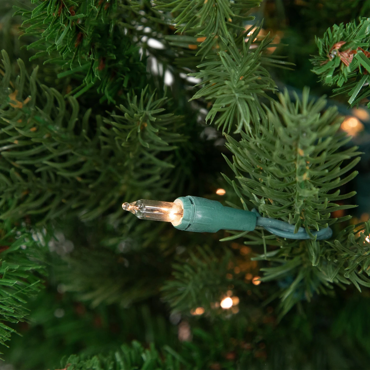 4' Pre-Lit Potted Grande SpruceArtificial Christmas Tree, Clear Lights 7 4' Pre-Lit Potted Grande SpruceArtificial Christmas Tree, Clear Lights - Image 5