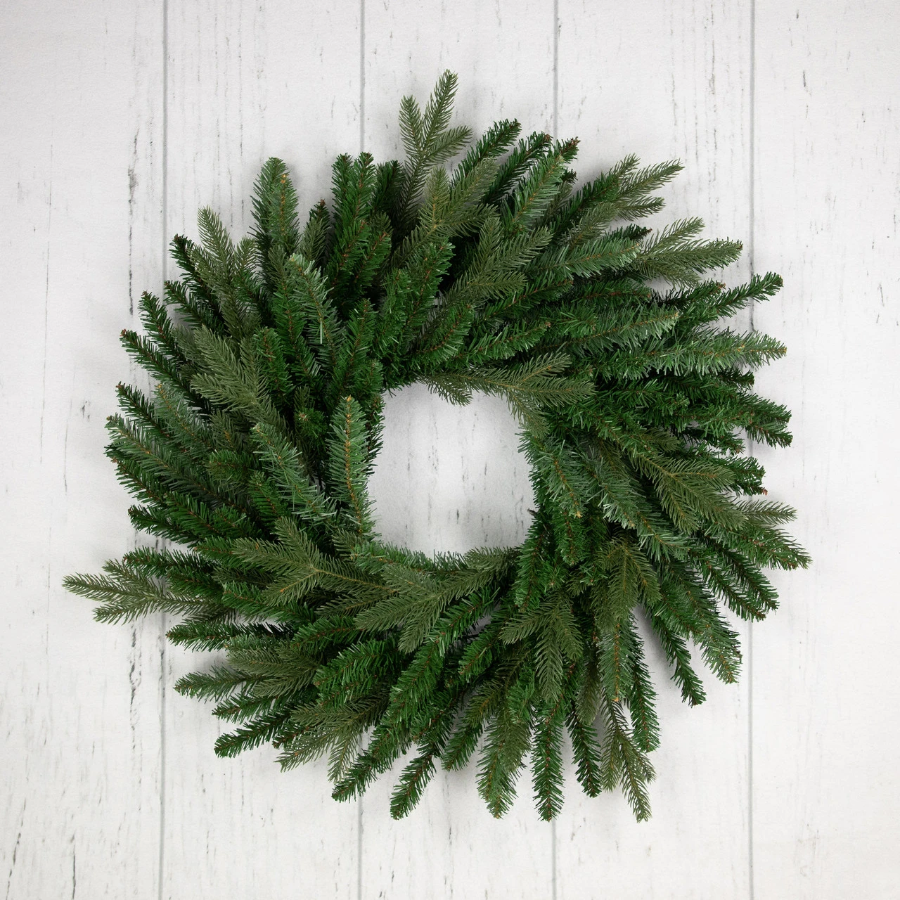 Grande Spruce Artificial Christmas Wreath, 24-Inch, Unlit 3 Grande Spruce Artificial Christmas Wreath, 24-Inch, Unlit