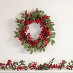 5' X 3.25" Red Berries With Leaves Artificial Christmas Garland, Unlit -Noel Twinkle Shop northlight vm02191 vm02194 style 07160.1667530659