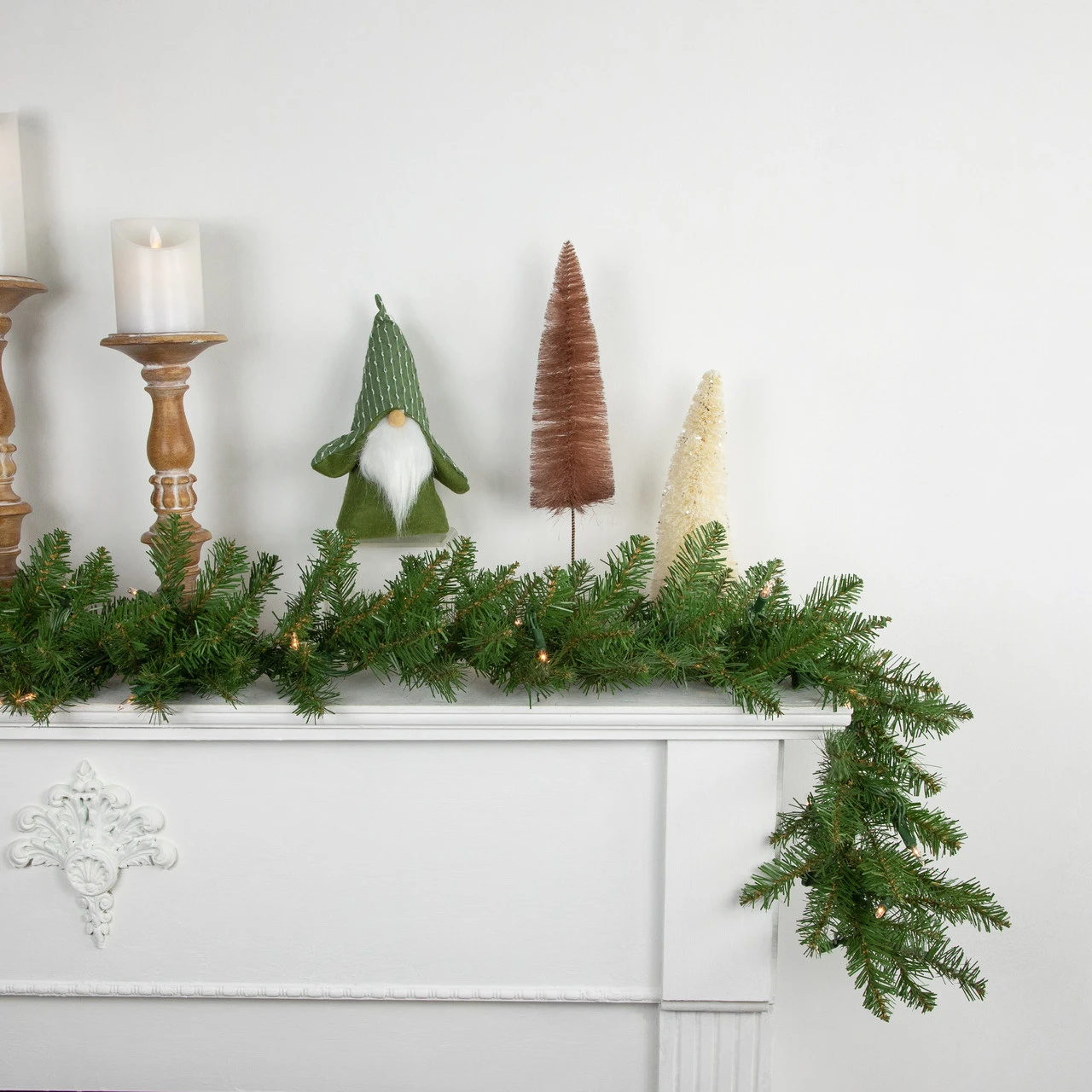 9' X 10" Pre-Lit Northern Pine Artificial Christmas Garland, Clear Lights 5 9' X 10" Pre-Lit Northern Pine Artificial Christmas Garland, Clear Lights - Image 3