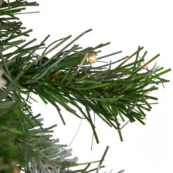 5-Piece Pre-Lit Frosted Verona Berry Pine Artificial Christmas Entryway Set -Noel Twinkle Shop northlight z94032 closeup 37447.1667488617