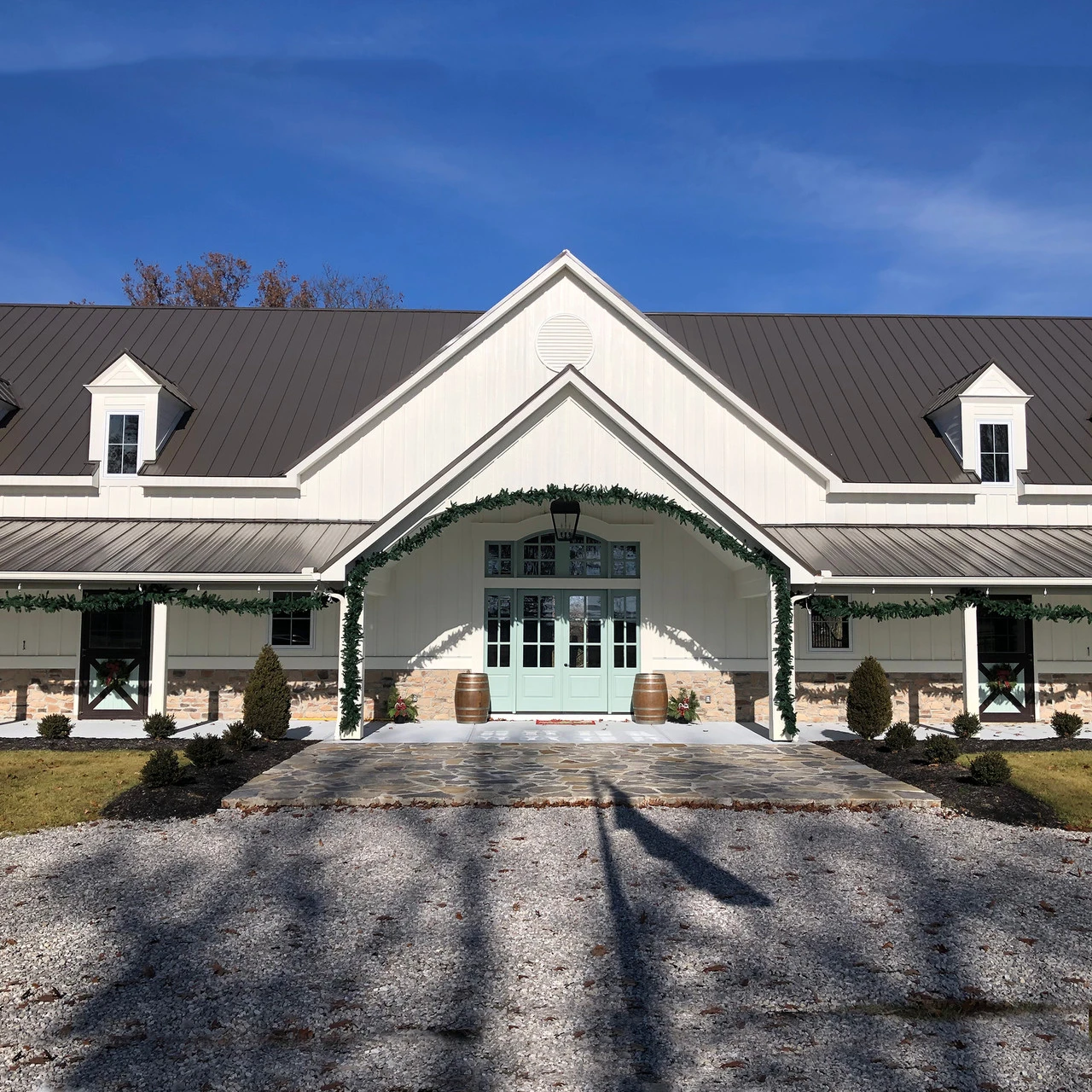 50' X 16" Buffalo Fir Commercial Length Artificial Christmas Garland - Unlit 6 50' X 16" Buffalo Fir Commercial Length Artificial Christmas Garland - Unlit - Image 4